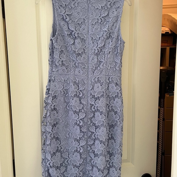 Lavender lace dress size 4 Banana Republic - Picture 2 of 4